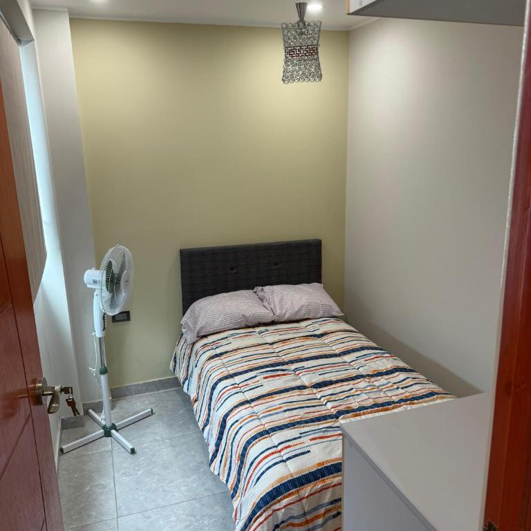 Departamentos Ica de estreno - Three-Bedroom Apartment - 2