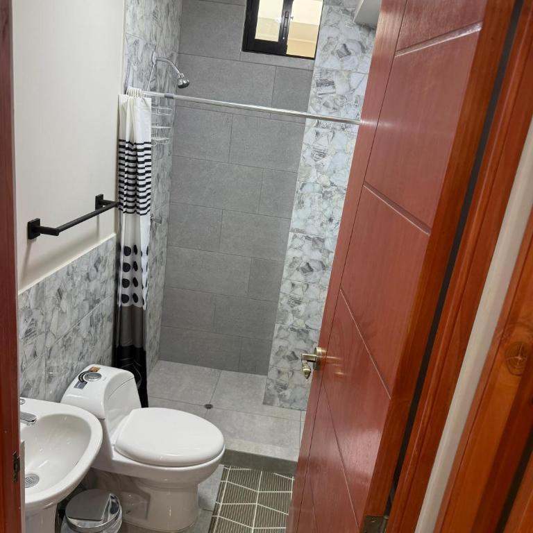 Departamentos Ica de estreno - Three-Bedroom Apartment - 11
