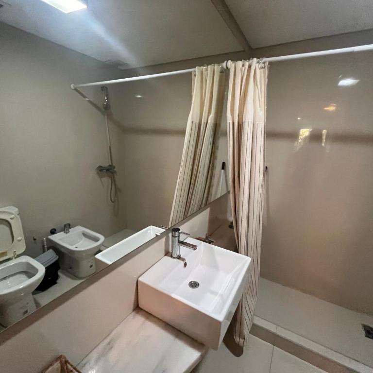 Con cochera en belgrano pileta y gym - Apartamento de 1 dormitorio - 3