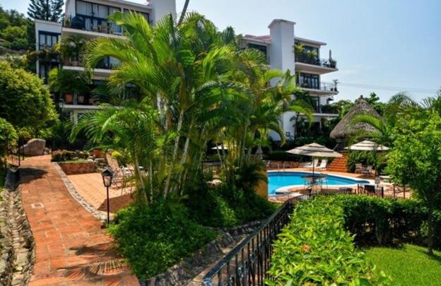Beautiful 2Bedroom 2Bath Centro Neighborhood-Gated-Pool-View-Patios - Two-Bedroom Apartment - 24