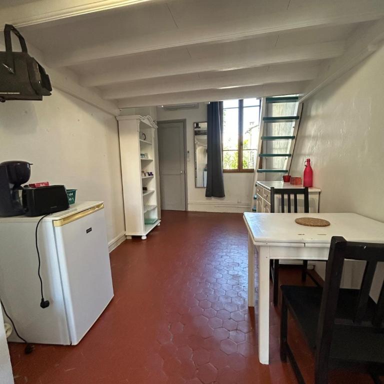 Studio de charme La Loge - Avignon intra-muros - Apartment mit 1 Schlafzimmer - 3