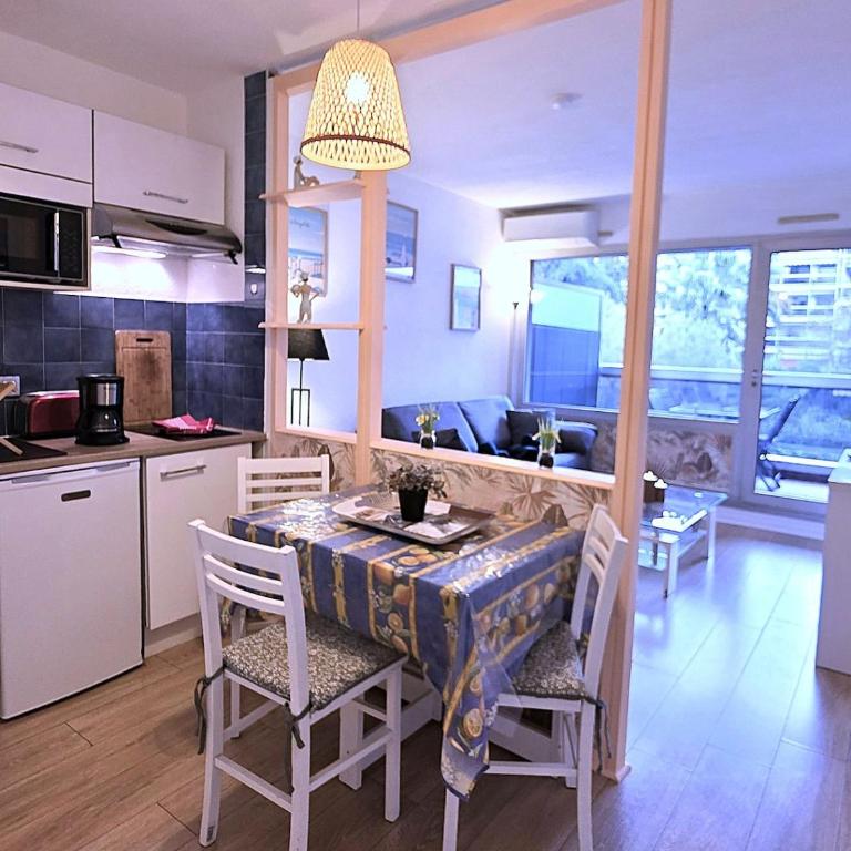 Studio 4 pers piscine plage à pied - Appartement - Vue sur Jardin - 28
