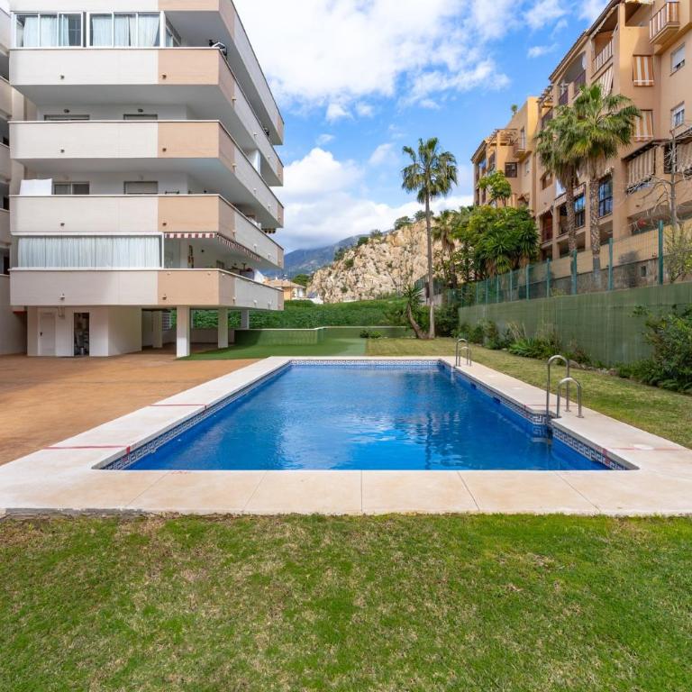 Malvarrosa A103 - Apartamento Deluxe de 2 dormitorios con balcón - 1
