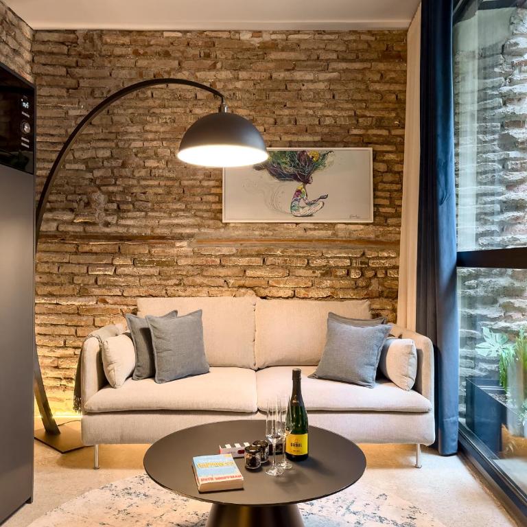Coeo Despertar Signature Apartments - Signature One Bedroom Duplex Apartment - 3