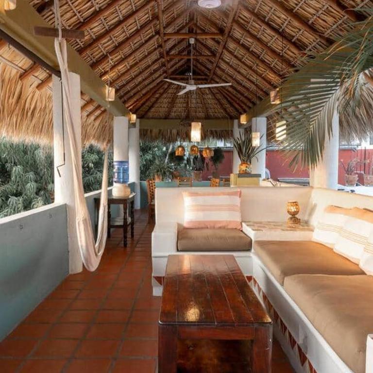 Hidden Gem! Charming 2 Bedroom Vacation Home! - Casa de 2 dormitorios - 11