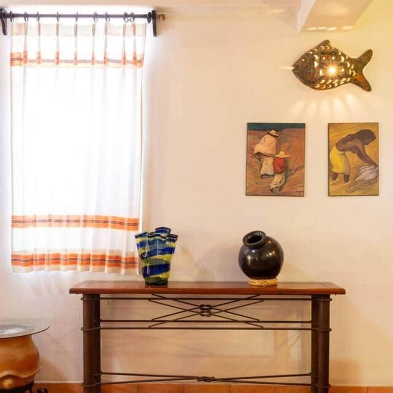 Hidden Gem! Charming 2 Bedroom Vacation Home! - Casa de 2 dormitorios - 22
