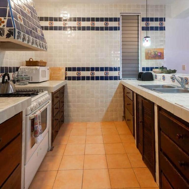 Hidden Gem! Charming 2 Bedroom Vacation Home! - Casa de 2 dormitorios - 25