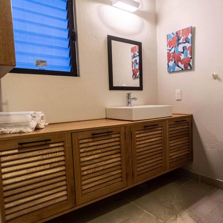 Casa Rita! Relaxing two bedroom getaway! - Casa de 2 dormitorios - 42