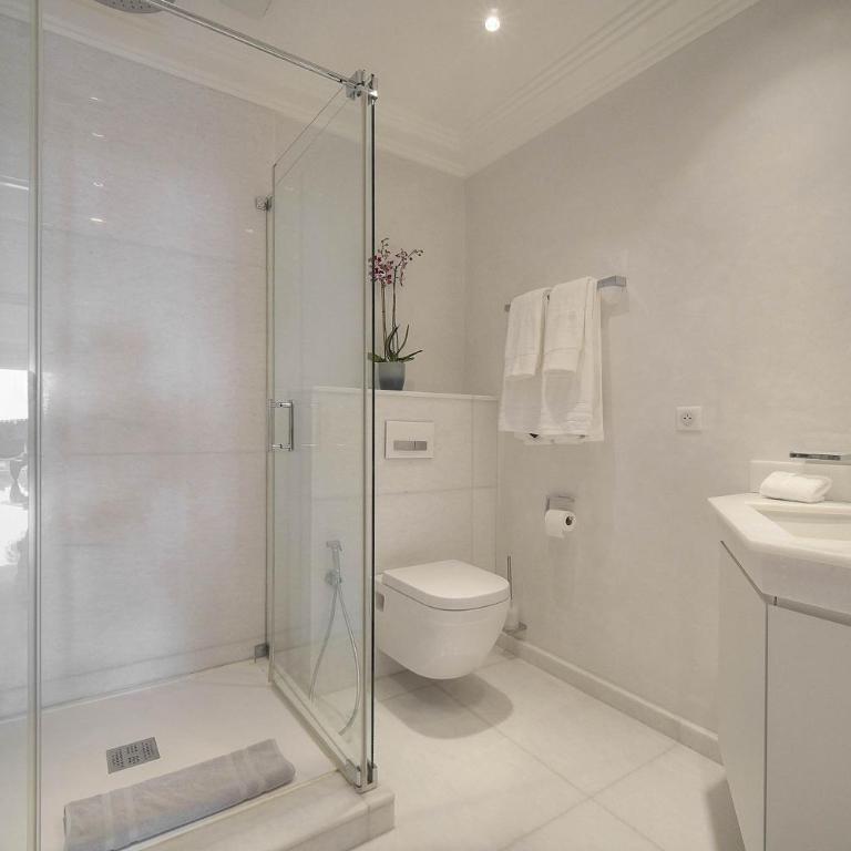 Luxury Beachfront Croisette large Terrace Parking - Appartement - 33