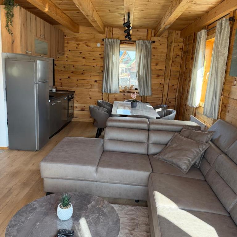 Sunny Village - Vila Doe - Two-Bedroom Villa - 9