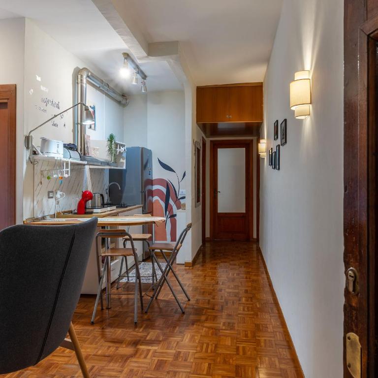 GuestHost - Cozy Apartment Re di Roma Metro Area - Appartamento Deluxe con 2 Camere da Letto - 9