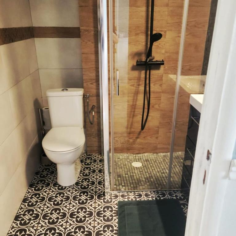 CARRAS appartement plein de charme climatisé à 3 min de la plage,1min tram - Appartement 2 Chambres - 7