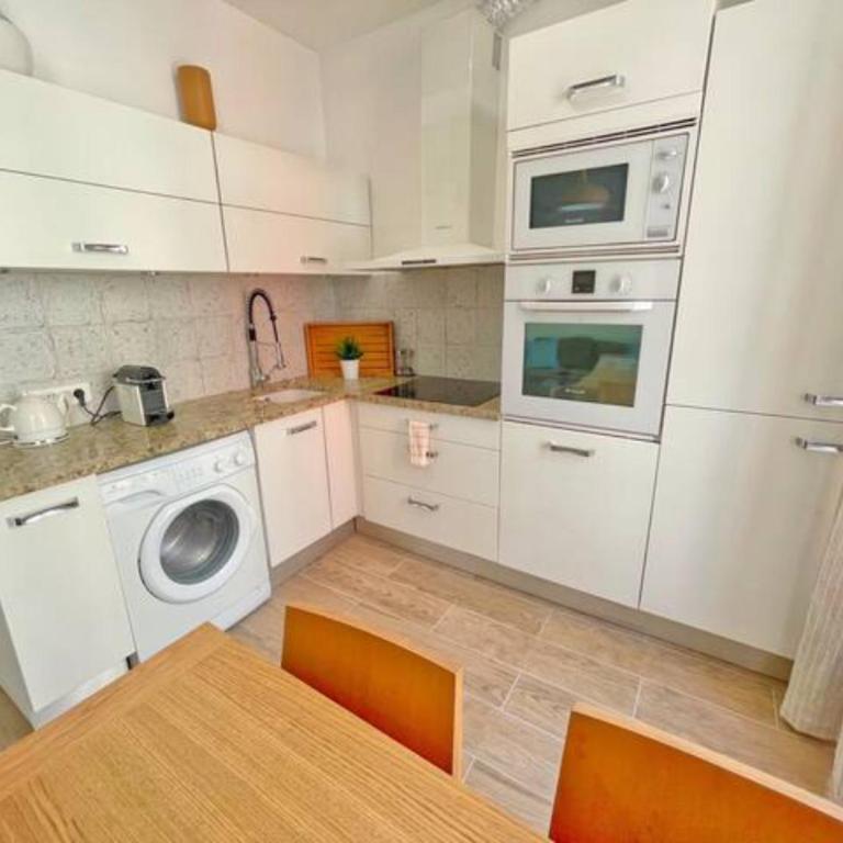 CARRAS appartement plein de charme climatisé à 3 min de la plage,1min tram - Appartement 2 Chambres - 9