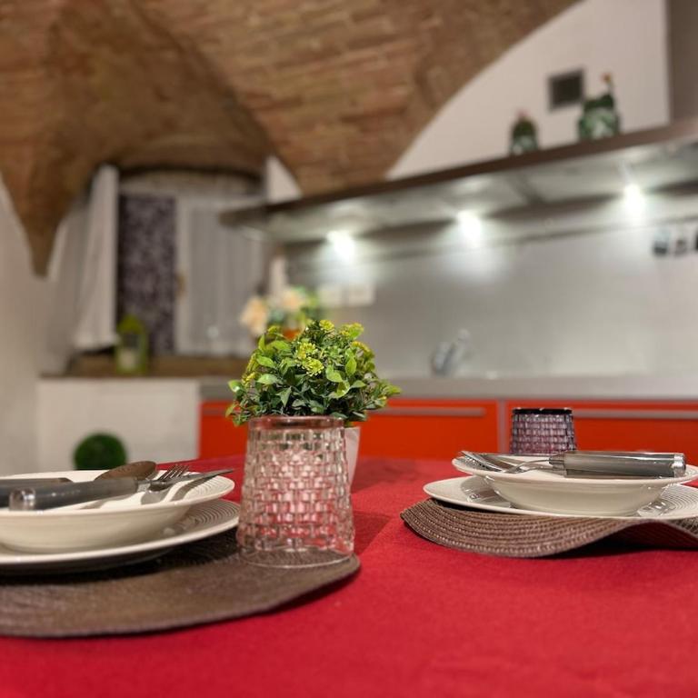 Charming Studio with Brick Vaulted Ceilings - Appartamento con 1 Camera da Letto - 7