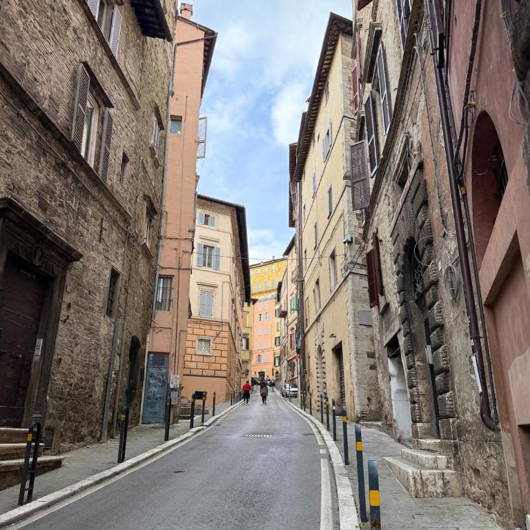 Charming Studio with Brick Vaulted Ceilings - Appartamento con 1 Camera da Letto - 11