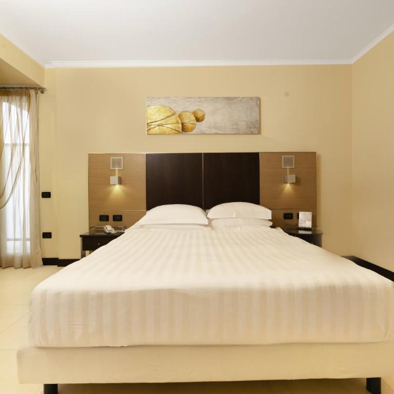 Hotel Imperial - Suite con Vasca Idromassaggio - 2