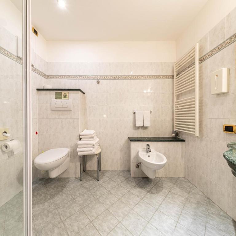 Family Hotel La Perla - Suite Junior - 2