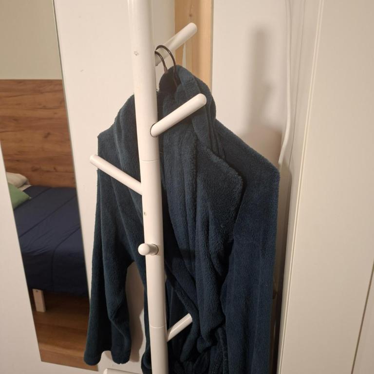 Isabel Guest House - Double Room with Private Bathroom - 25
