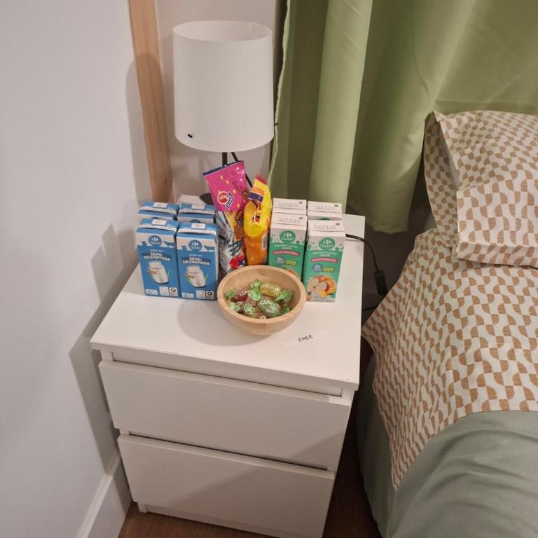 Isabel Guest House - Double Room with Private Bathroom - 26