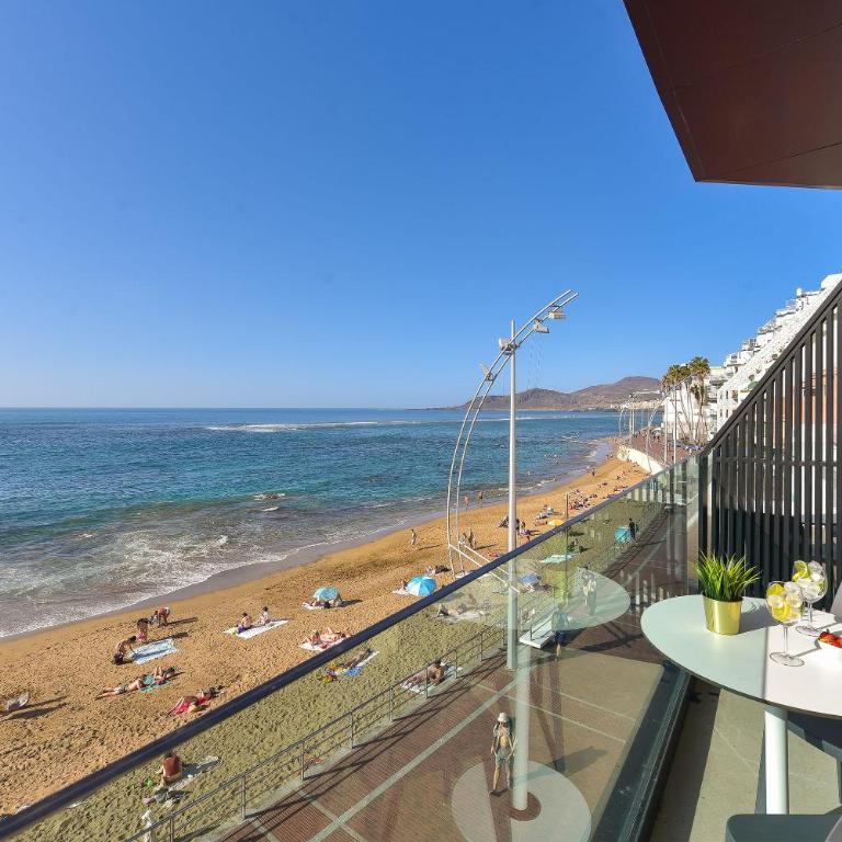 Oh SUITES Paseo de Las Canteras 58 - Habitación Doble Deluxe con balcón y vistas al mar - 3