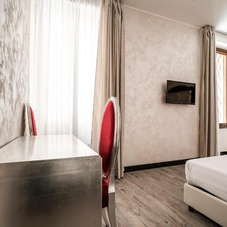 Arena Easy Suites Guesthouse - Camera Matrimoniale Deluxe - 6