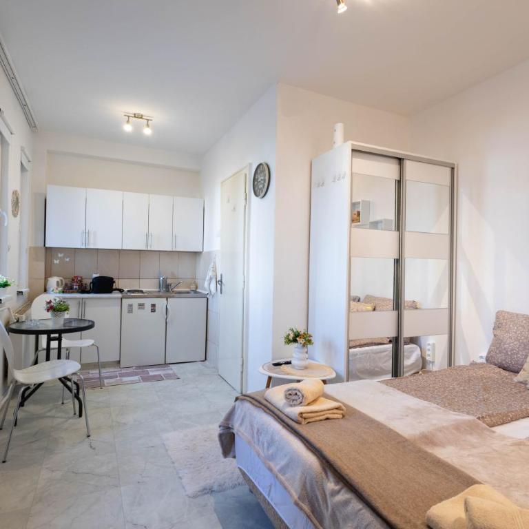 Lyra Studio Apartment - Studio Apartman - 2