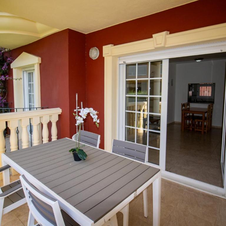 Bajo con terraza junto a la piscina - Madeira ALBERT VILLAS - Apartamento con vistas a la piscina - 5