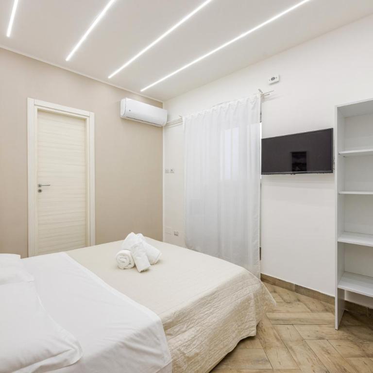 Nalusa Superior Chiaia - nel cuore della citta - Appartamento Deluxe con 2 Camere da Letto - 3