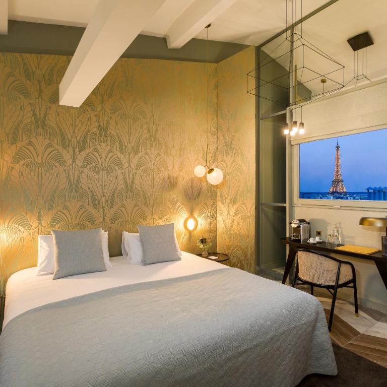 Hôtel Atala Champs Elysees - Couture Suite - Eiffel Tower and Montmartre View - 1