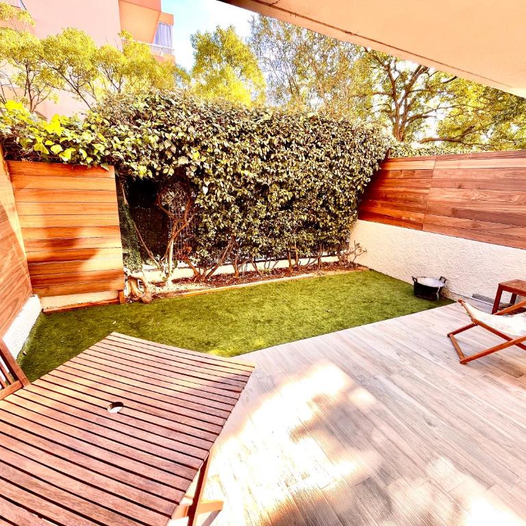 Sanary centre charmant studio 28m2 avec jardin parking privé - Apartment mit 1 Schlafzimmer - 18
