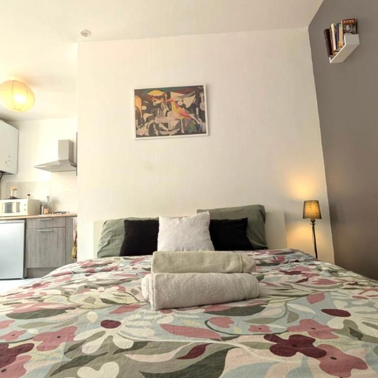 Great apartment avec stationnement - Apartamento de 1 dormitorio - 3