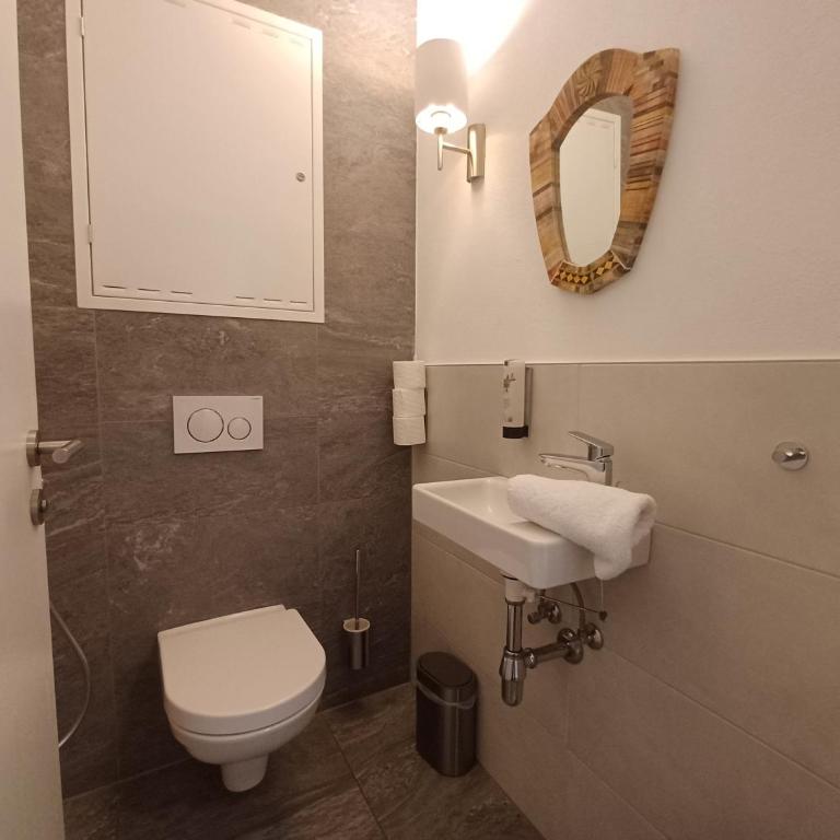 Panorama Apartments - Steinbock Lodges - Apartment mit 1 Schlafzimmer sowie Berg- und Seeblick - 13