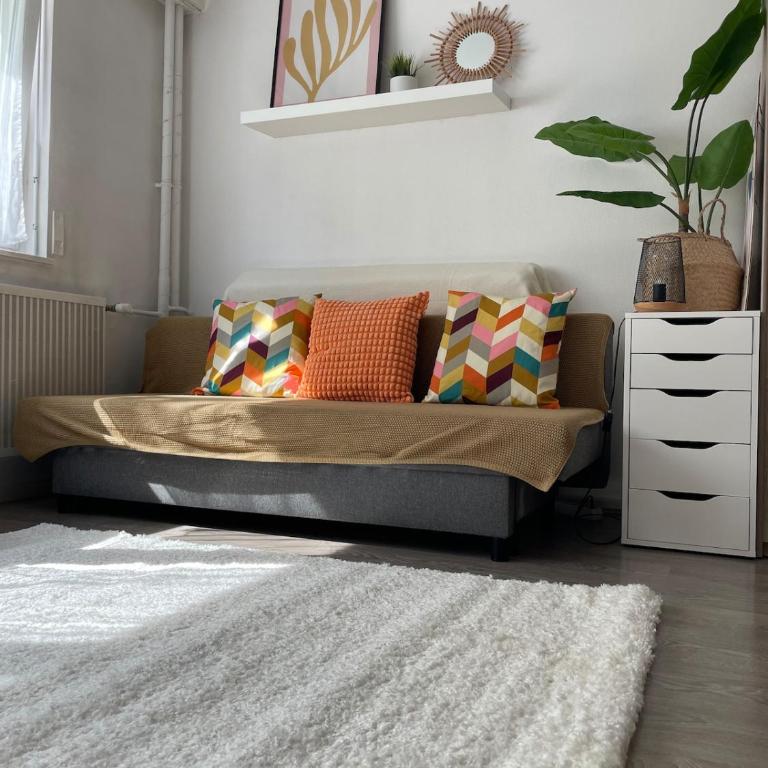 4 personnes, Parking gratuit, Proche centre ville - One-Bedroom Apartment - 12