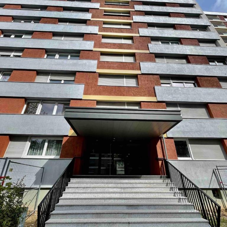 4 personnes, Parking gratuit, Proche centre ville - One-Bedroom Apartment - 16