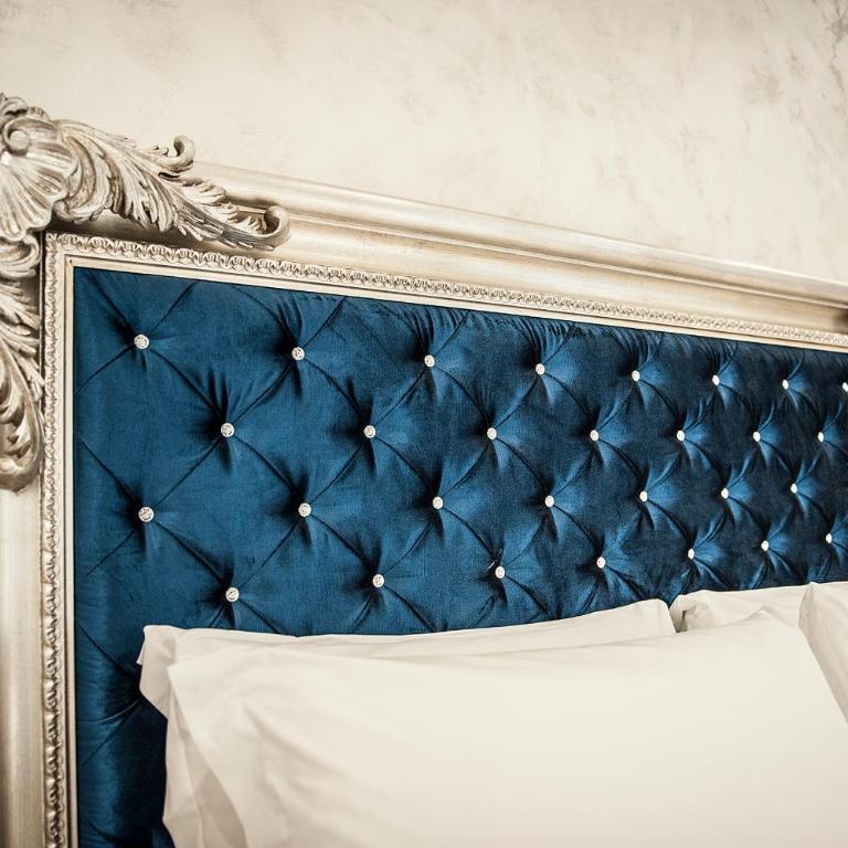 Arena Easy Suites Guesthouse - Camera Tripla Deluxe - 1