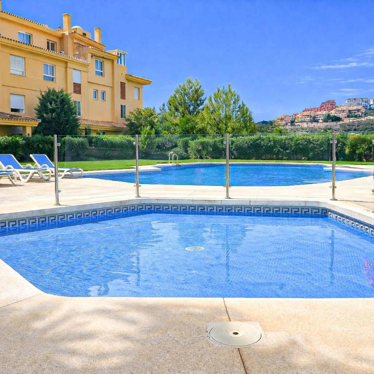 1 bed penthouse apt in Calahonda - Apartamento con terraza - 1