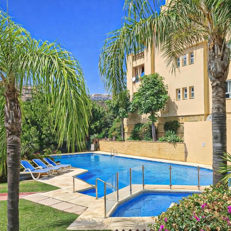 1 bed penthouse apt in Calahonda - Apartamento con terraza - 29