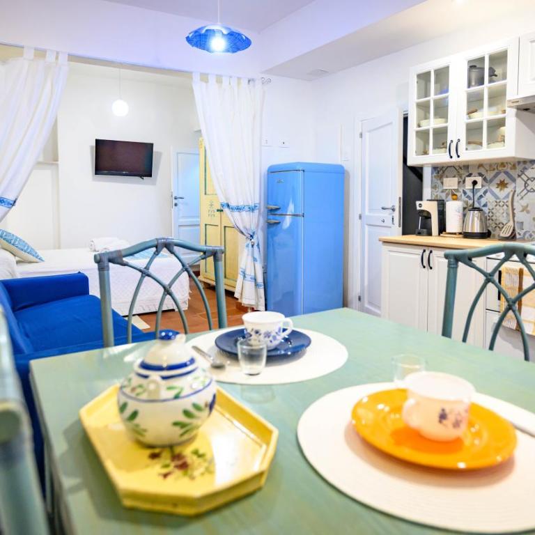 Cris House - Appartamento con 1 Camera da Letto - 3