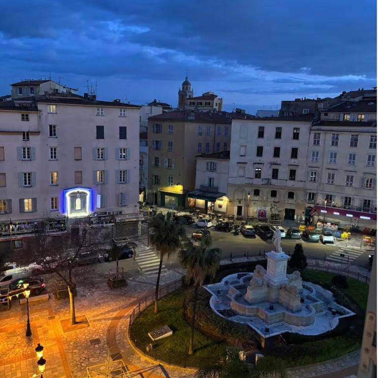 Studio 1er Consul - Appartement 1 Chambre - 35