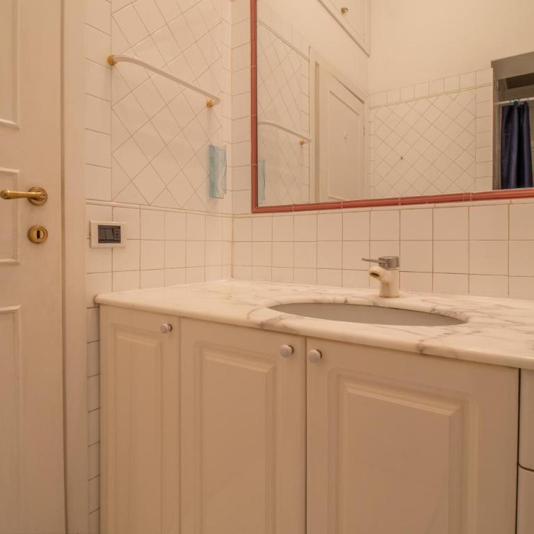 Praty Rooms - Familienzimmer mit eigenem externen Bad - 3