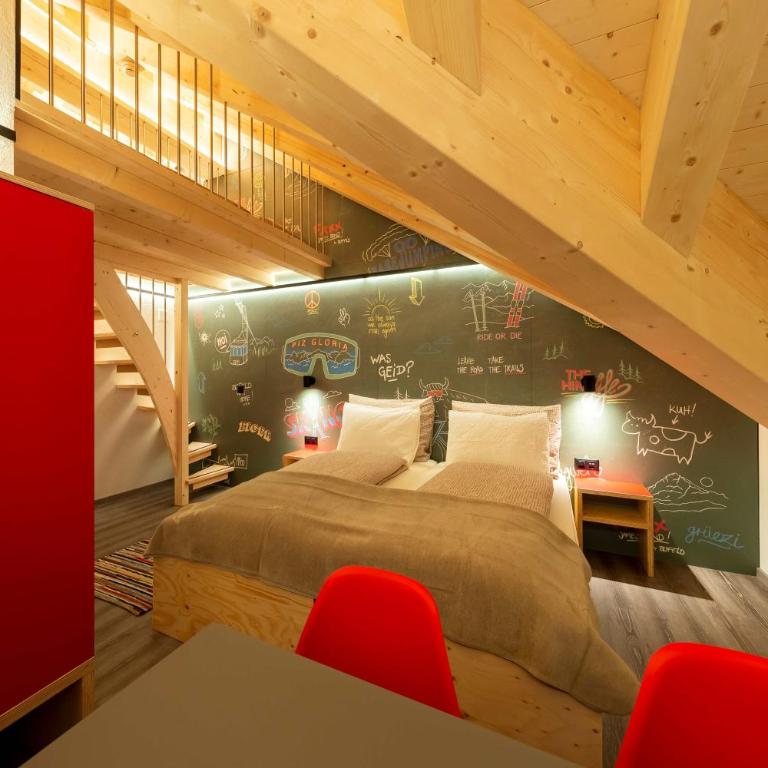 Eiger Guesthouse - Familienzimmer mit eigenem Bad - 5