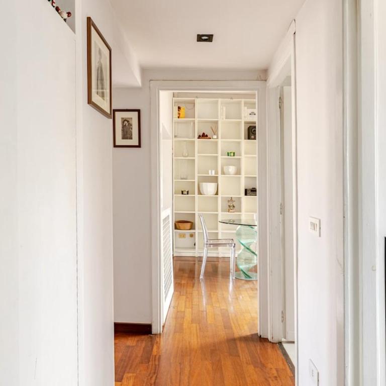 Modern Apartment with St Peter s Dome View - Appartamento con 2 Camere da Letto - 11