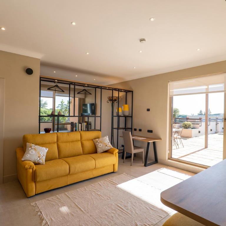 Domus Aurelia Luxury - Appartamento con 2 Camere da Letto, Balcone e Terrazza - 37