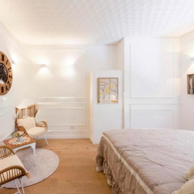 Vatican Home 168 - Appartamento con 2 Camere da Letto - 2