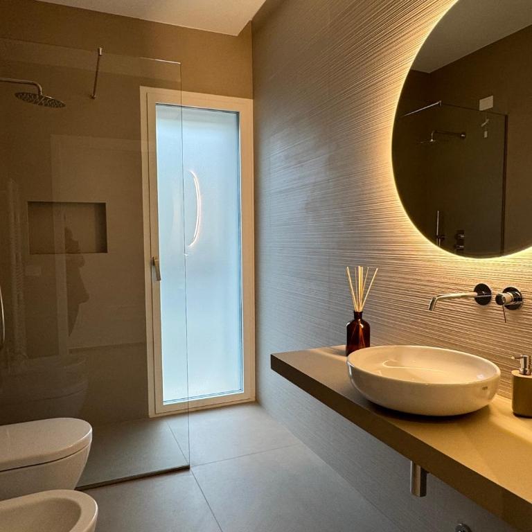 Appartamenti Sirena Design Riccione - Apartment mit 2 Schlafzimmern mit Balkon und Terrasse - 8