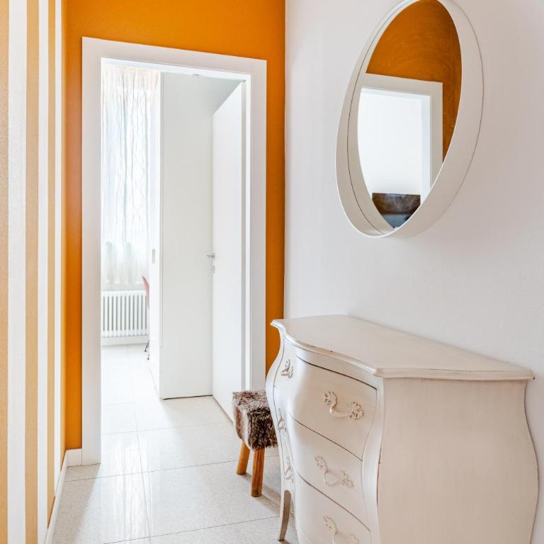 Truly Verona - Two-Bedroom Superior Apartment - Velvet 2 - via Orti Manara 3 - 5