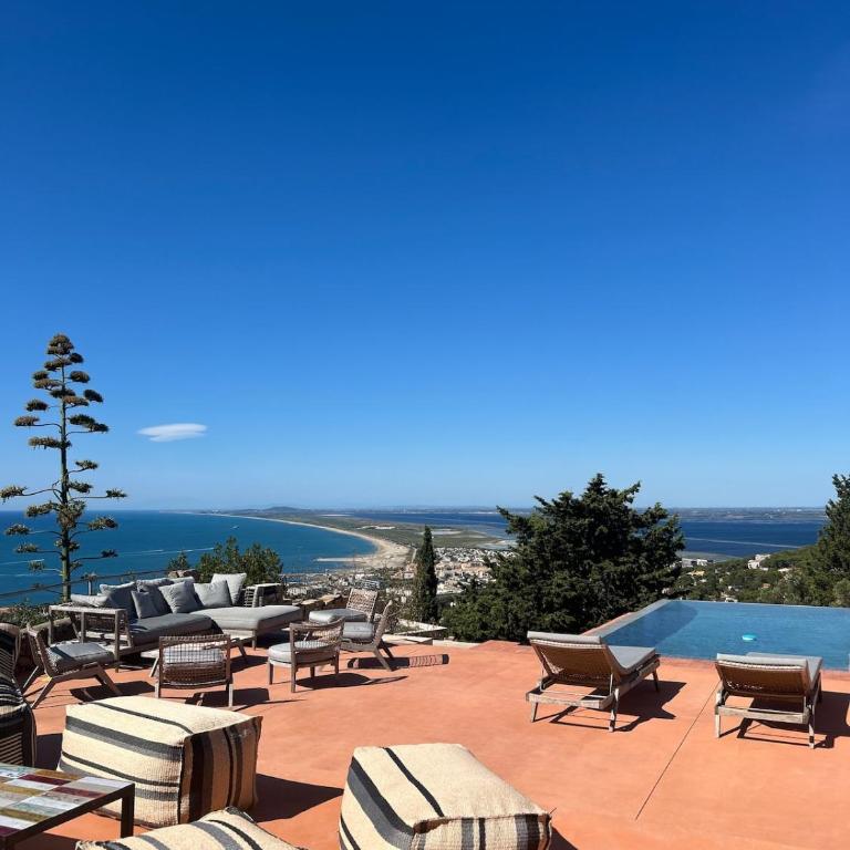 Villa Miougrano, Vue Exceptionnelle, Standing, Piscine, Climatisation - Villa - 1