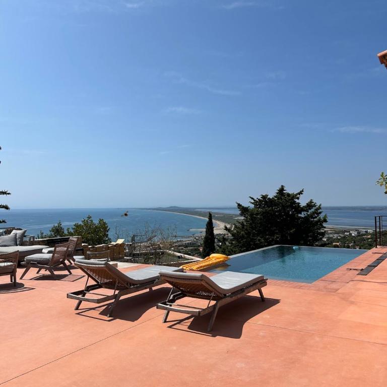 Villa Miougrano, Vue Exceptionnelle, Standing, Piscine, Climatisation - Villa - 9
