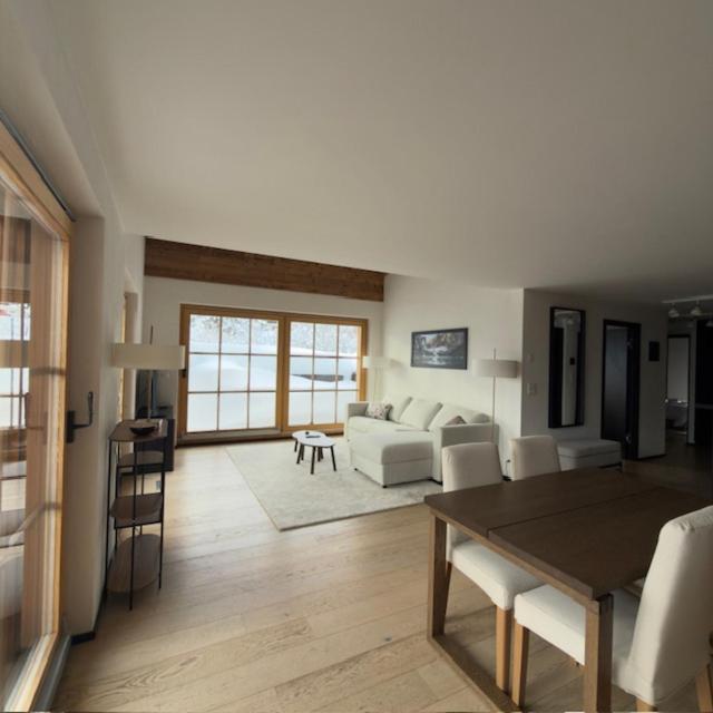 Les Elans - Two-Bedroom Apartment with Balcony and Terrace - 7