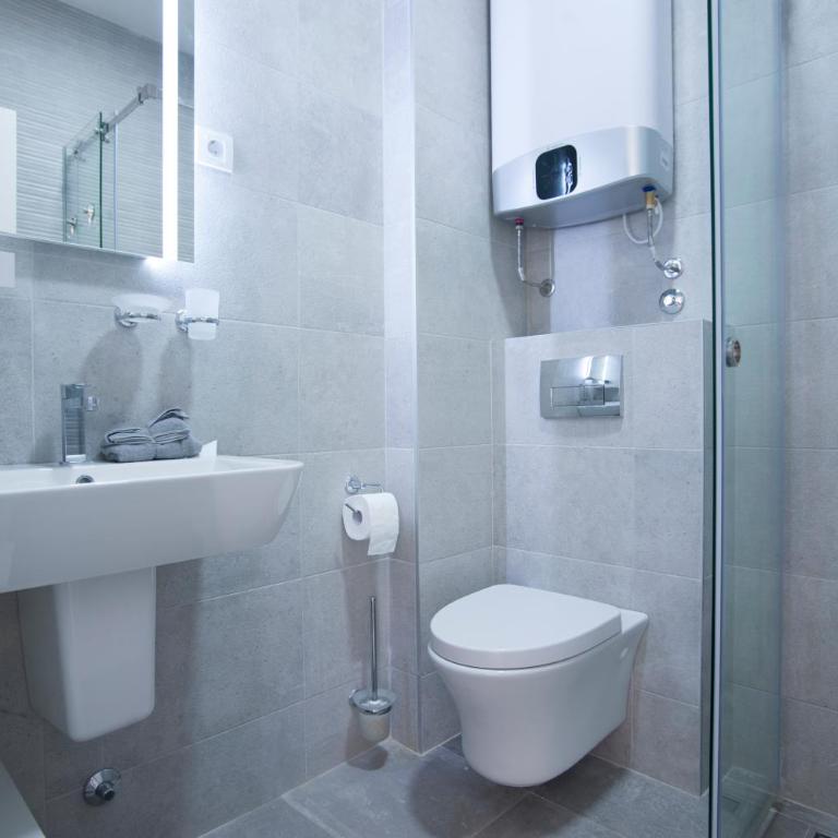 JLK MODERN SUITES Budva - Apartman s 1 Spavaćom Sobom i Terasom - 5